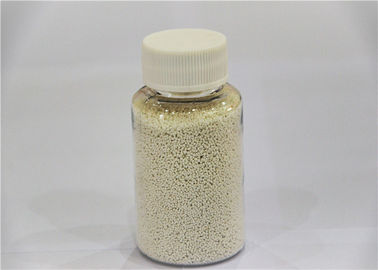 le sulfate de sodium blanc de poudre détersive tachette des taches de couleur